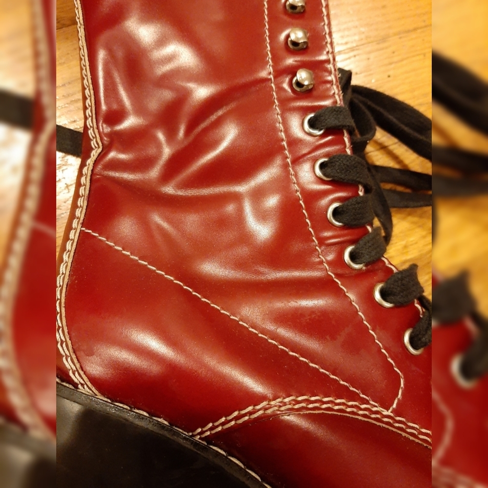 Chloe Platform Boots - Picture 6 of 11